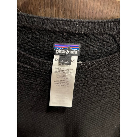 Patagonia woman's sweater‎ black large - Picture 3 of 6